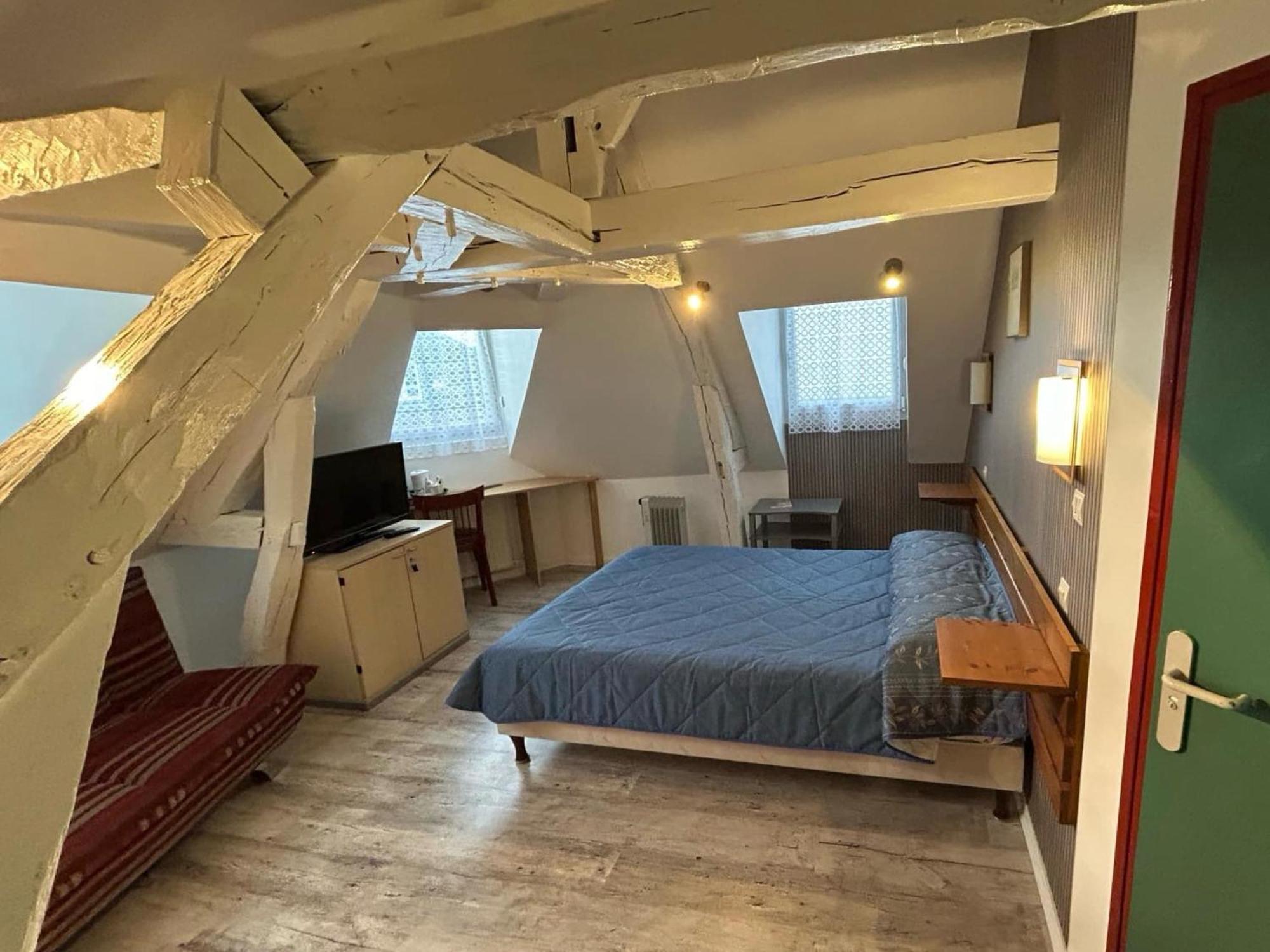 Chambres D'Hotes Du Colvert Forges-les-Eaux Exteriör bild