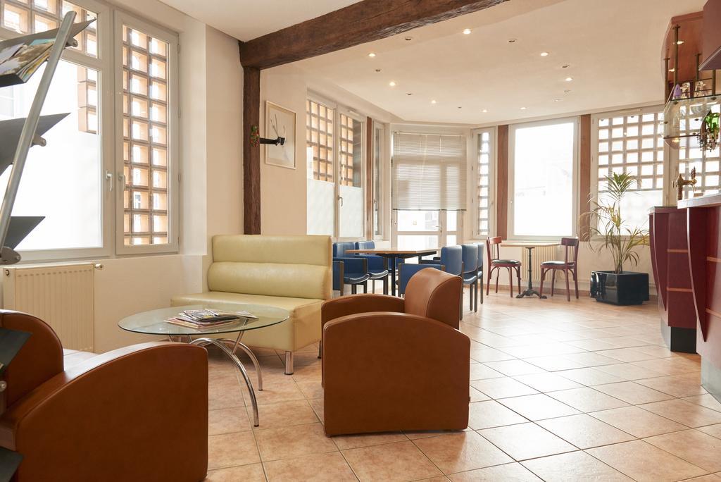 Chambres D'Hotes Du Colvert Forges-les-Eaux Exteriör bild